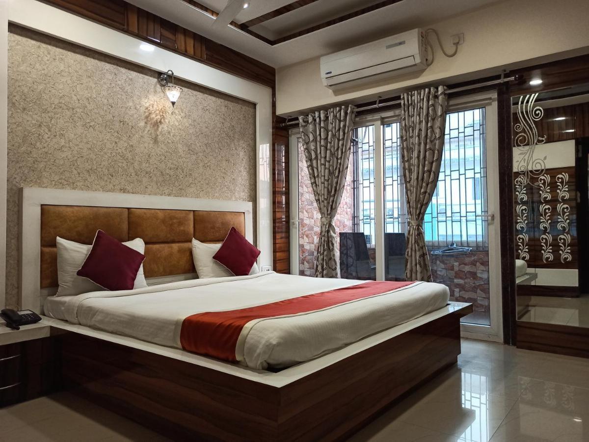 Hotel A P Home'S - A Boutique Hotel Guwahati Dış mekan fotoğraf